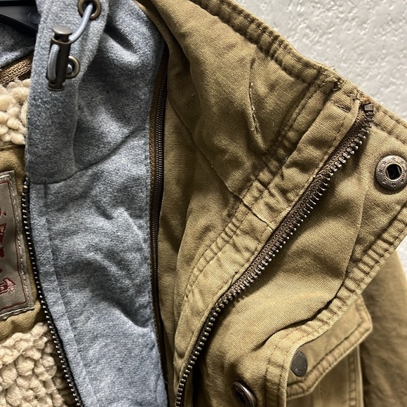 Levi's Men Small Washed Cotton Hooded Military Sherpa Lined Jacket Brown - Picture 9 of 14